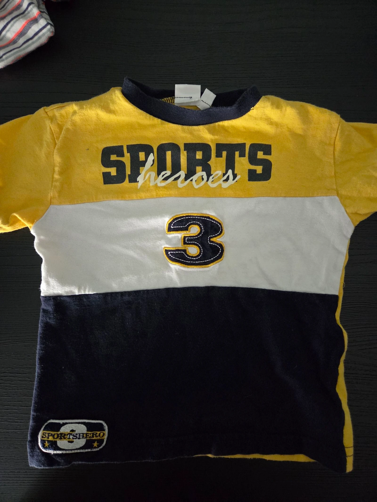 5 T-shirts à manches courtes - taille 92 – photo 2